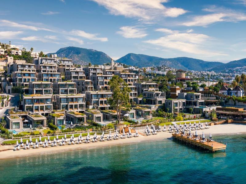 Kaya Palazzo Resort & Residences Le Chic