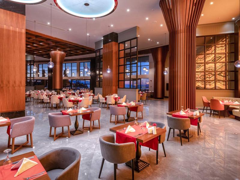 Mylome Luxury Hotel & Resort