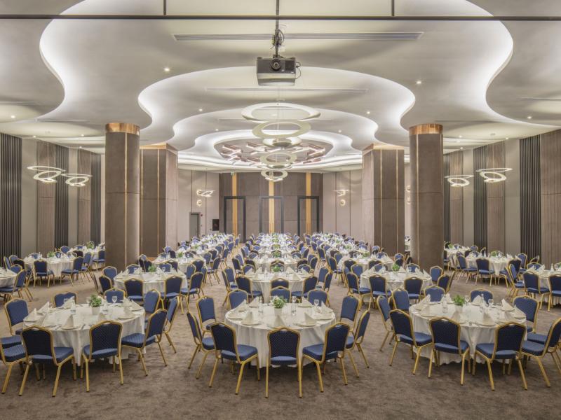 Mylome Luxury Hotel & Resort