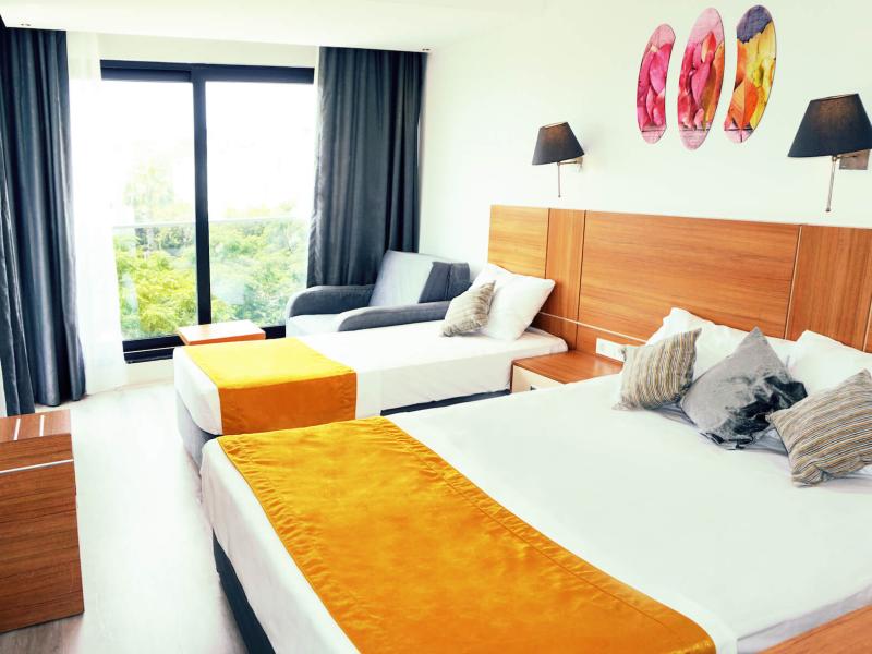 Ramona Hotel