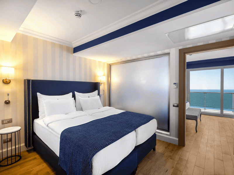 Rubi Platinum Sign Hotel