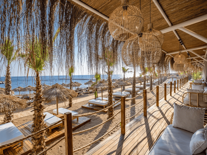 Rubi Platinum Sign Hotel