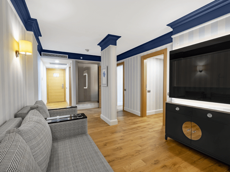 Rubi Platinum Sign Hotel