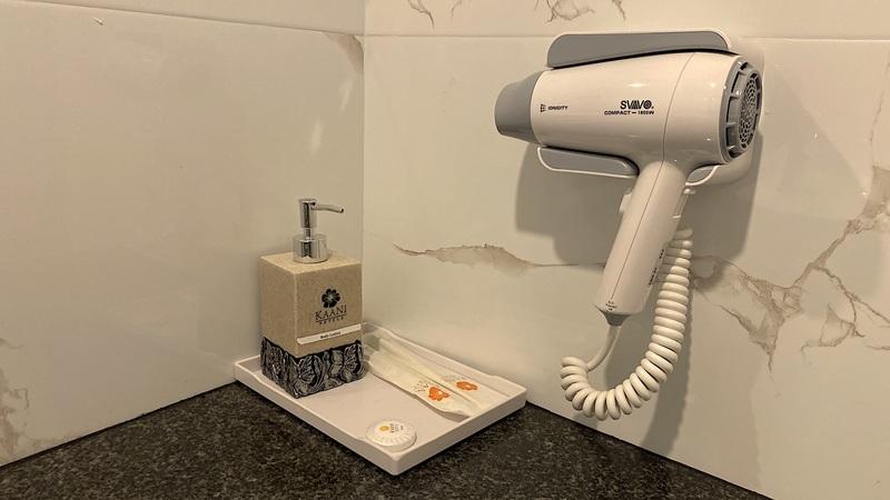 Kaani Palm Beach Guest house