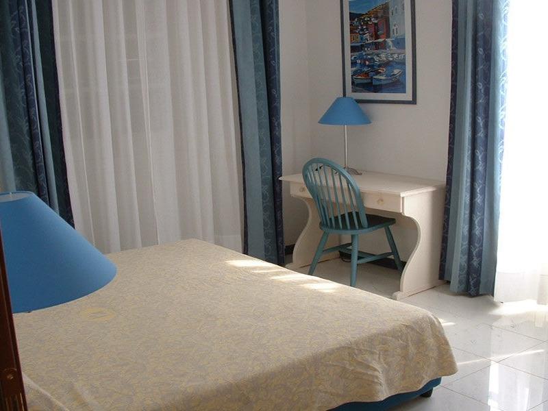 Due Mari (Sestri Levante)