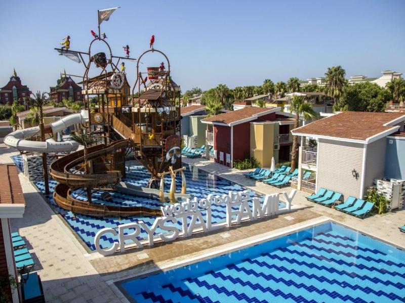 Crystal Club World of Colours