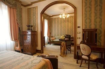 Отель Due Torri Hotel Италия, Верона, фото 4