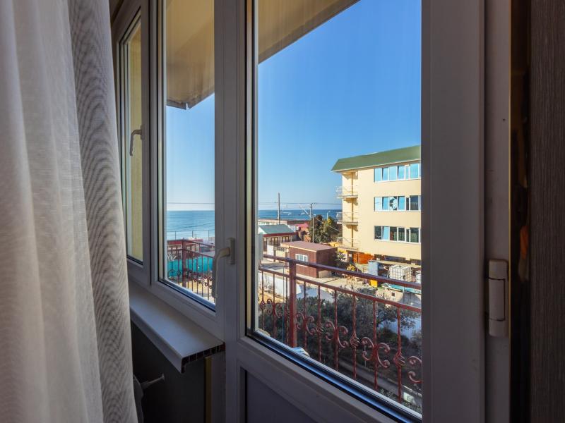 Гостиница Пальма (ул. Просвещения/Аллейная)