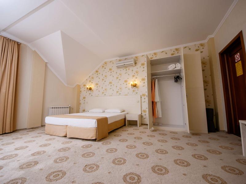 Гостиница Феерия