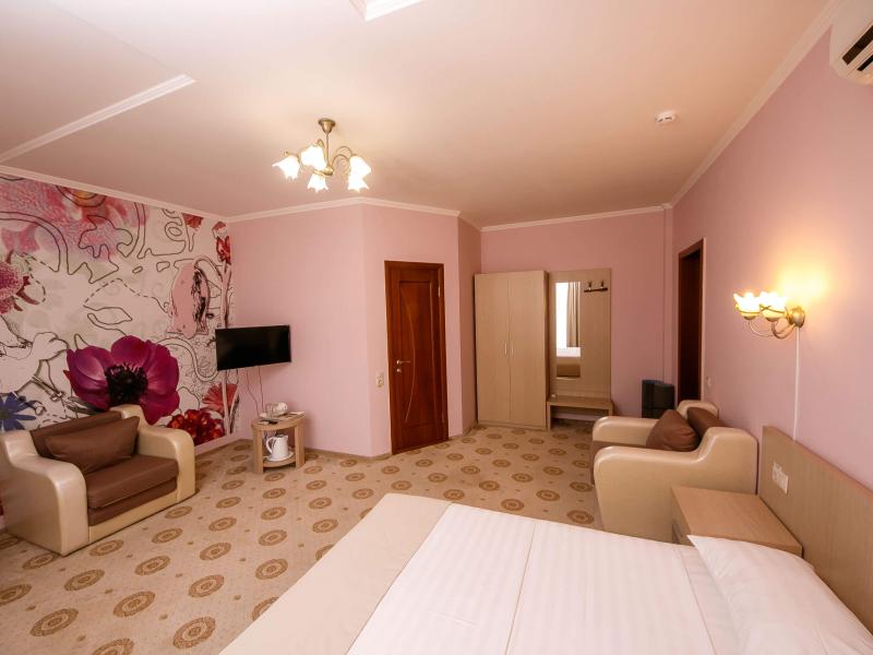 Гостиница Феерия