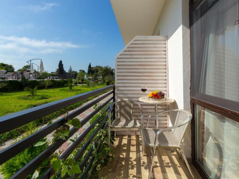 Oasis Club Resort