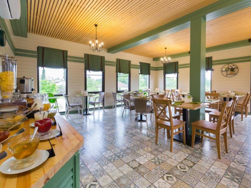 Oasis Club Resort