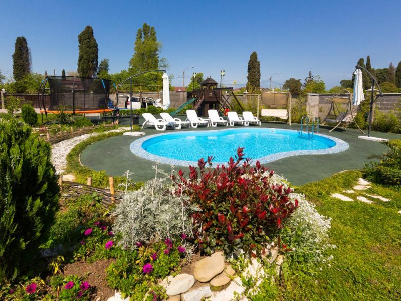 Oasis Club Resort