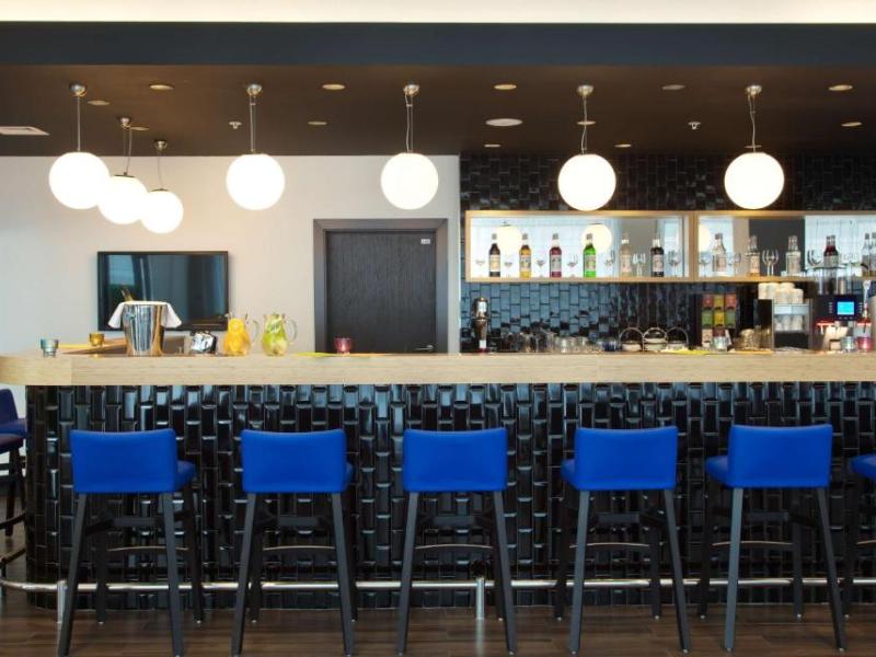Cosmos Saint-Petersburg Pulkovo Airport Hotel, a member of Radisson Individuals