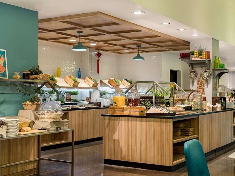 Cosmos Saint-Petersburg Pulkovo Airport Hotel, a member of Radisson Individuals