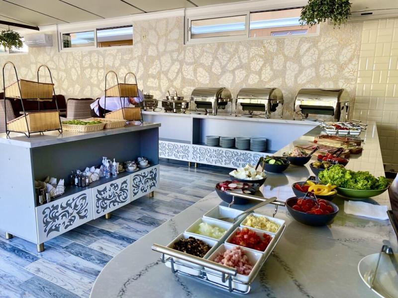 Гранд Отель Прибой