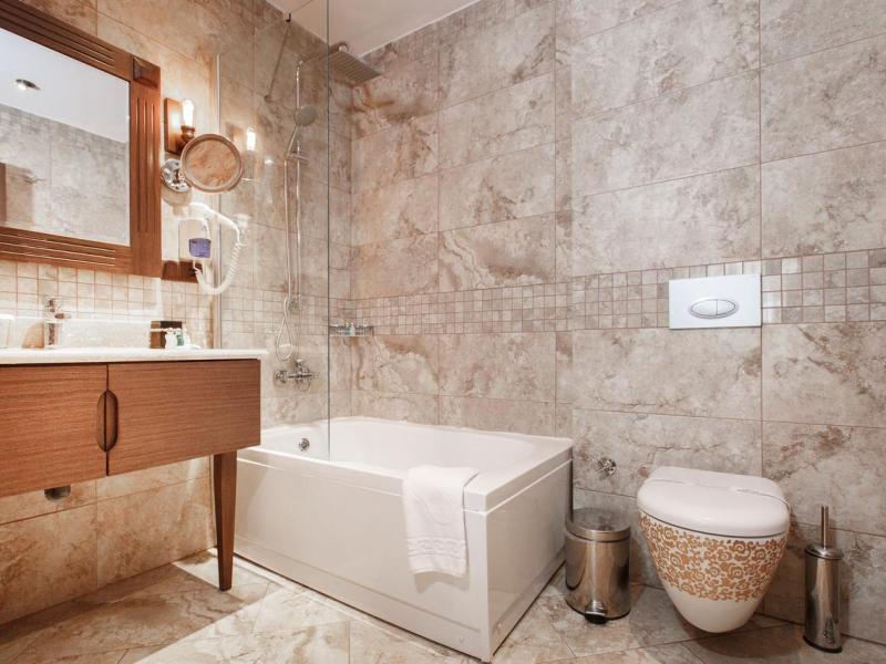 Sera Lake Resort Hotel Spa & Aparts