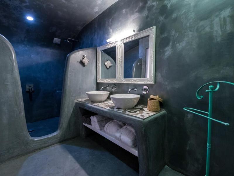 Modernity Suites