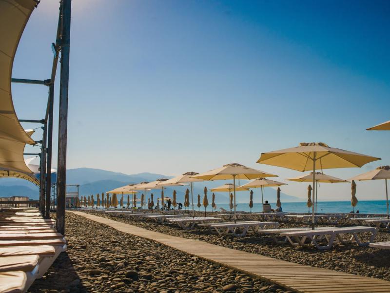 Бархатные Сезоны (Семейный квартал)