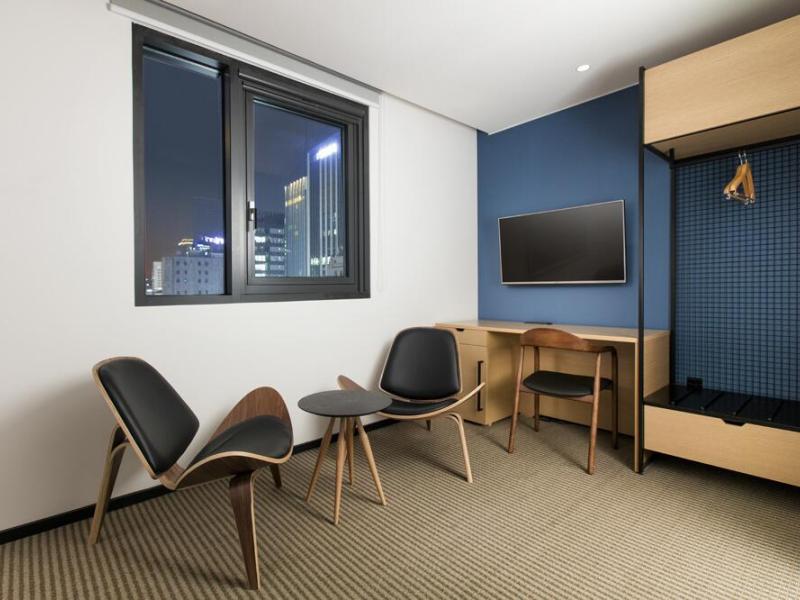 Travelodge Myeongdong City Hall