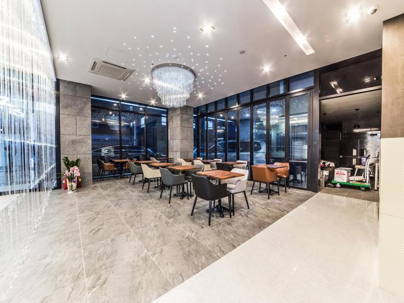 Jongno Dongdaemun Lumia Hotel