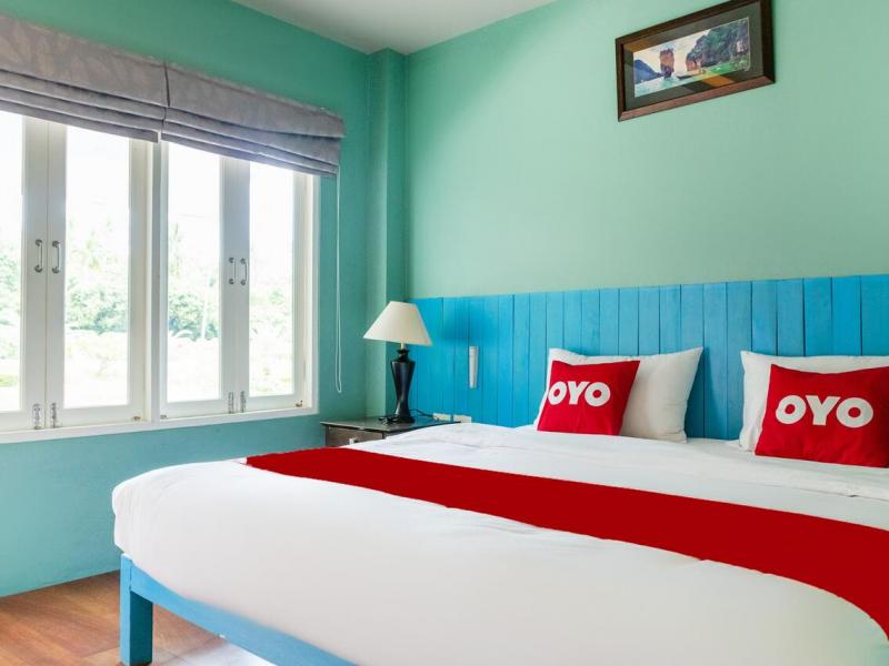 OYO 929 100 Boutique Hotel