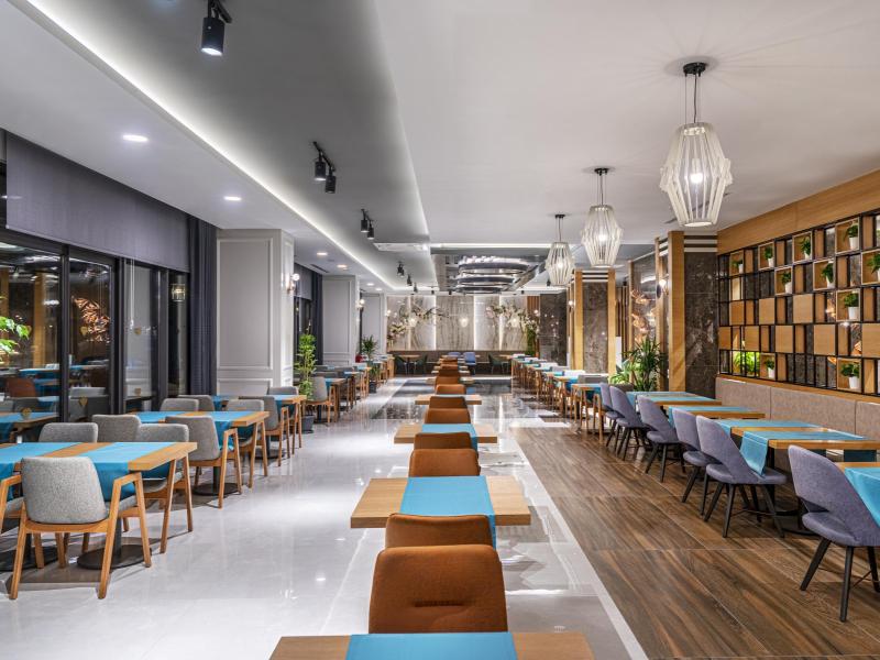 Diamond Deluxe Hotel & Spa