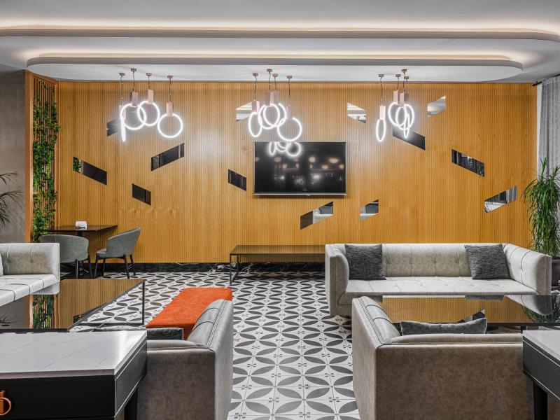 Diamond Deluxe Hotel & Spa