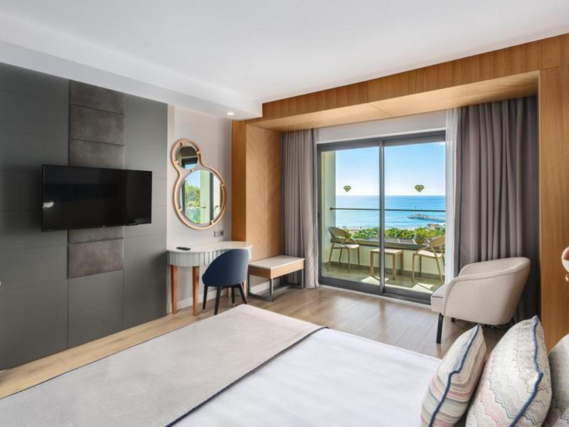 Diamond Deluxe Hotel & Spa