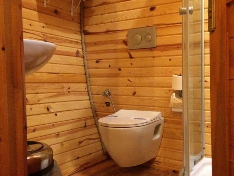 Green Pine Beach & Bungalows