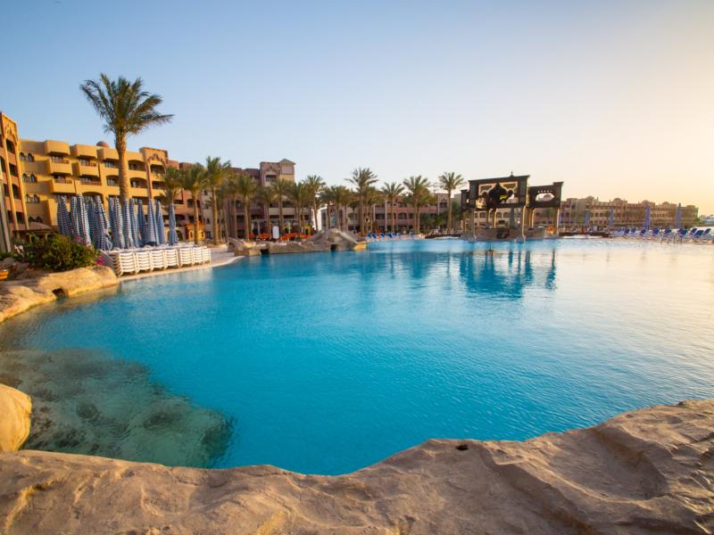 Sunny Days Resort, Spa & Aqua Park