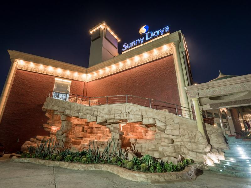 Sunny Days Resort, Spa & Aqua Park