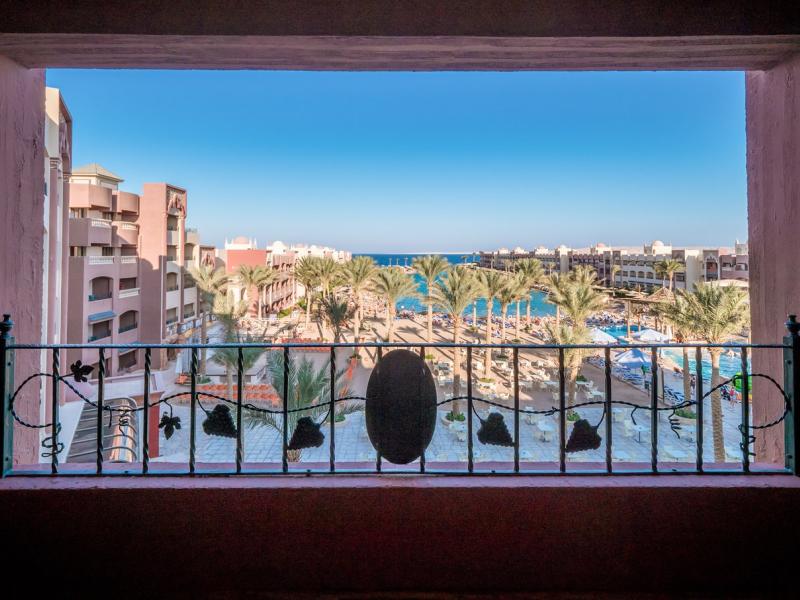 Sunny Days Resort, Spa & Aqua Park