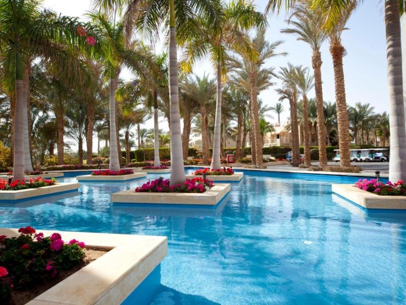 Grand Rotana Villas