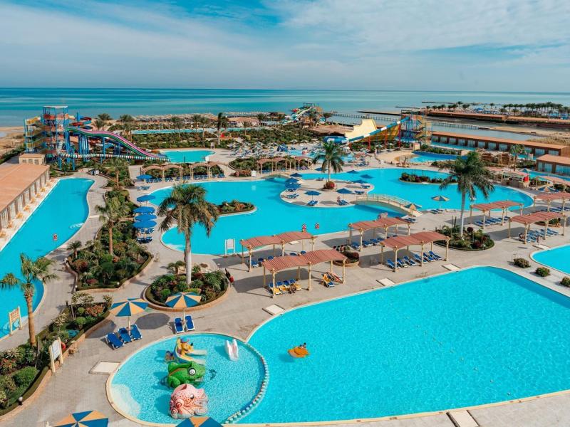 SUNRISE Solara Aqua Park Resort