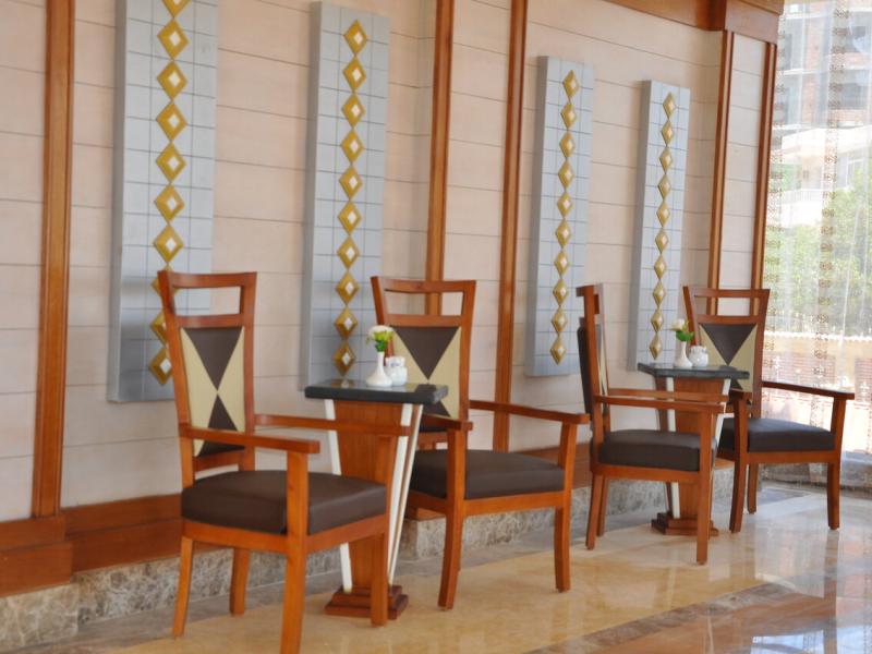 Hawaii Paradise Aqua Park Resort