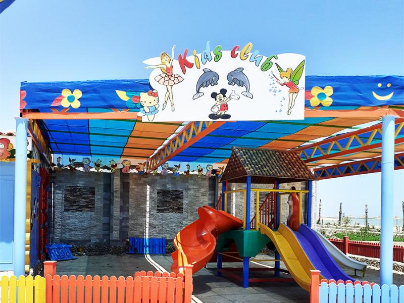 Hawaii Paradise Aqua Park Resort