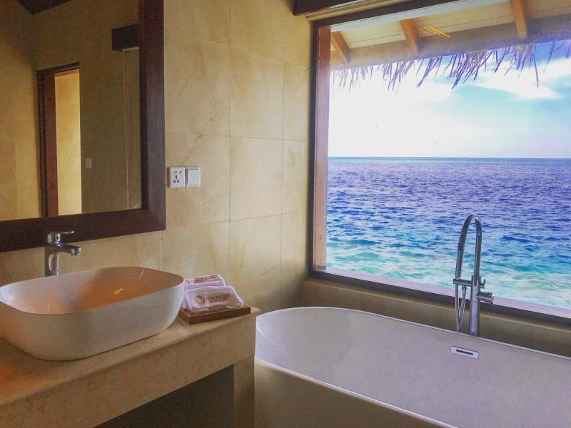 Cocogiri Island Resort