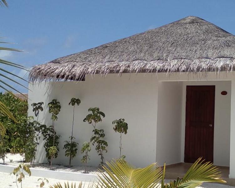 Cocogiri Island Resort