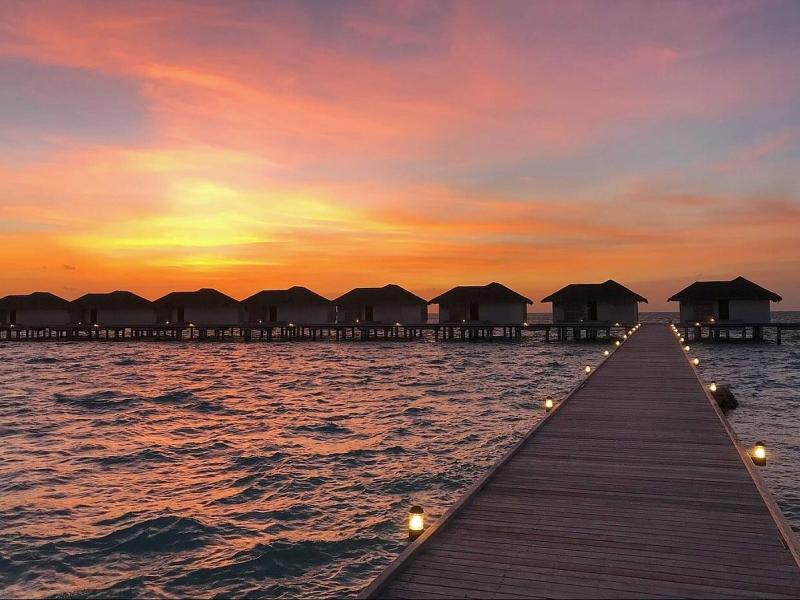 Cocogiri Island Resort