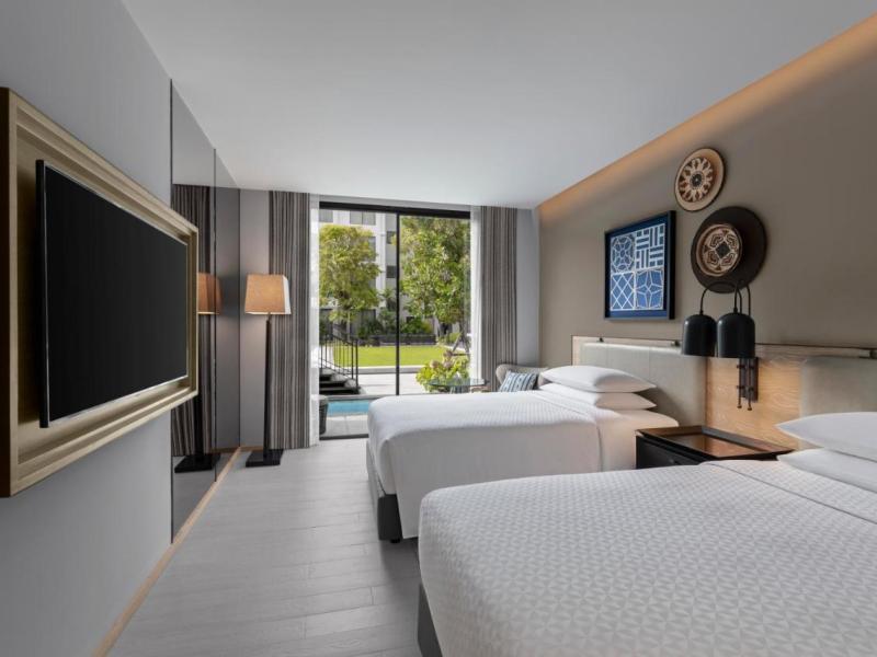 Four Points by Sheraton Phuket Patong Beach Resort