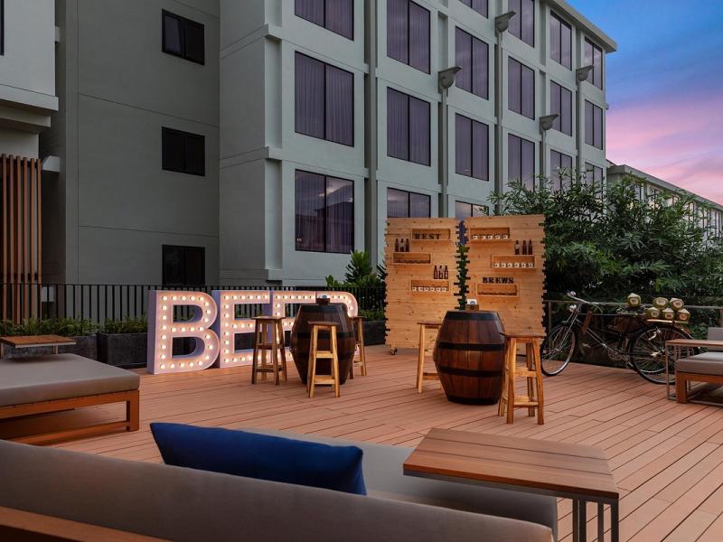 Four Points by Sheraton Phuket Patong Beach Resort