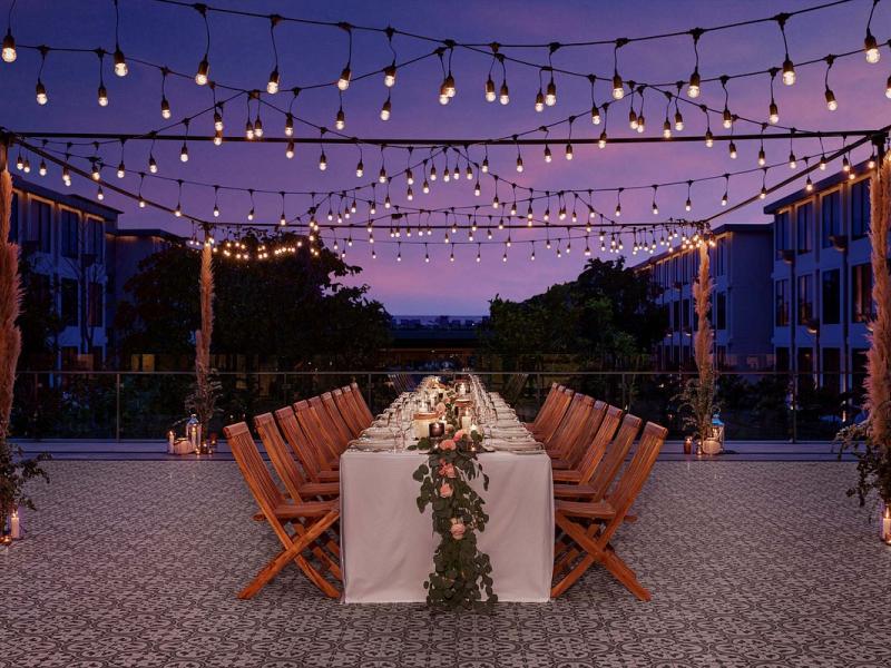 Four Points by Sheraton Phuket Patong Beach Resort