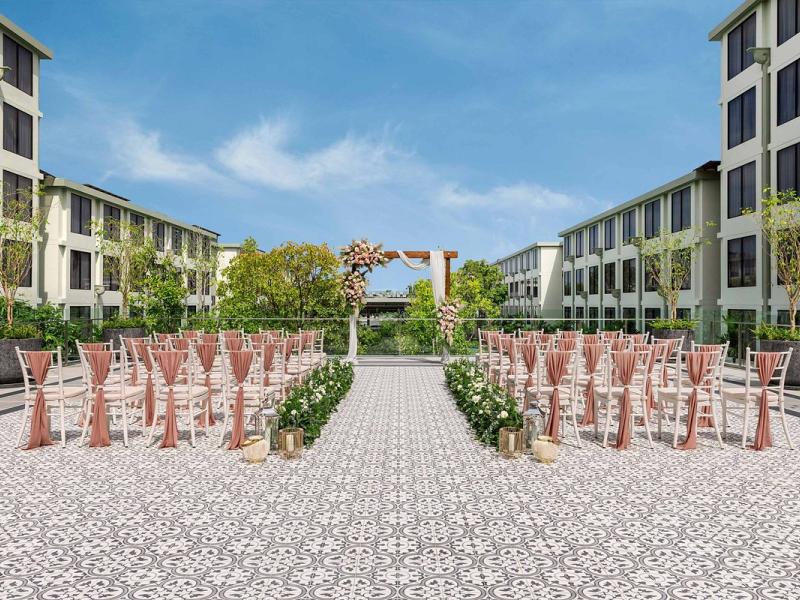 Four Points by Sheraton Phuket Patong Beach Resort