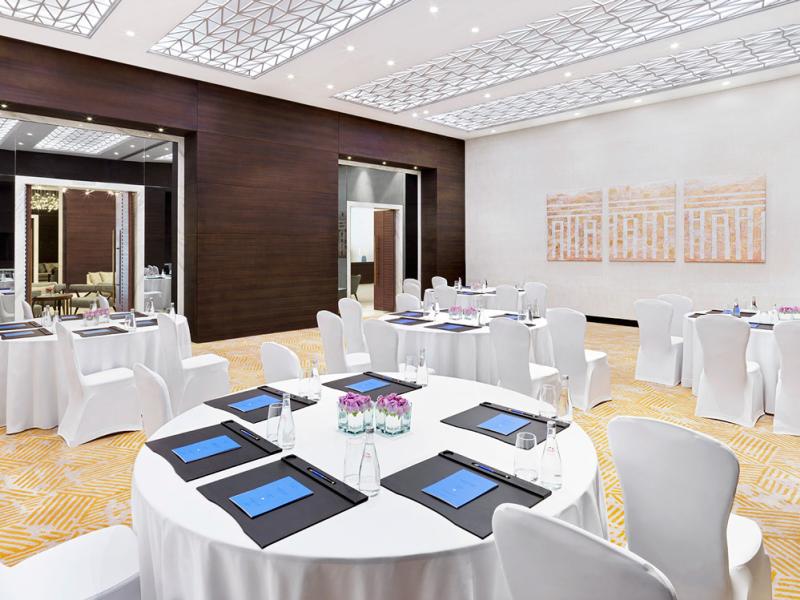 Sofitel Dubai The Obelisk