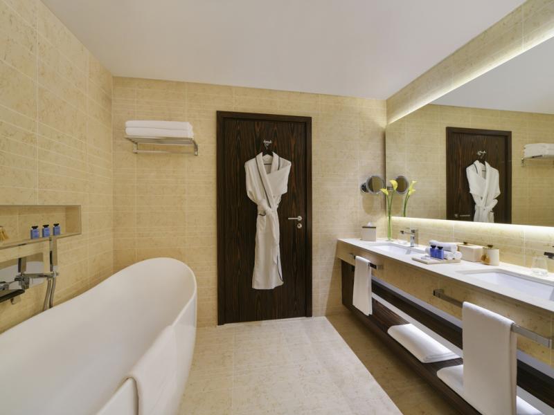 Sofitel Dubai The Obelisk