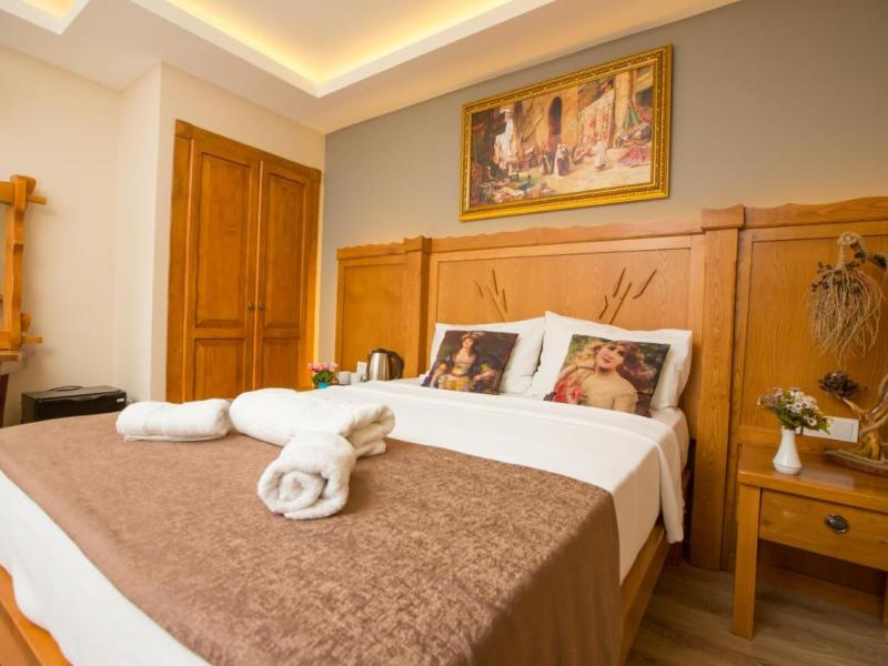 The PeraPort Hotel