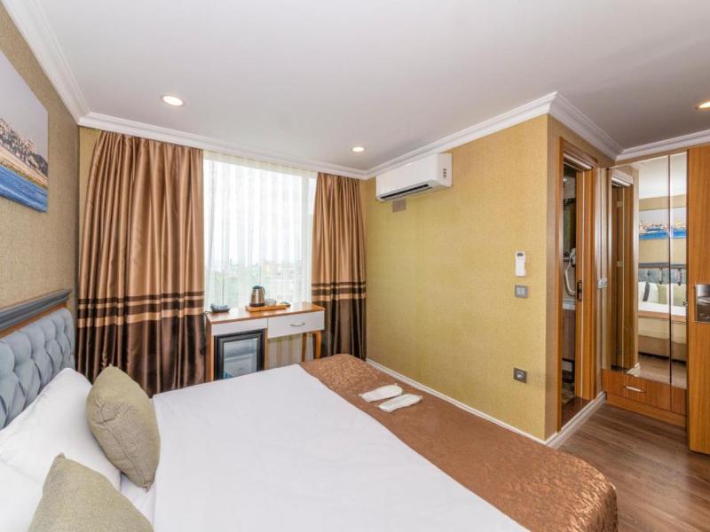 Golden Sand Hotel