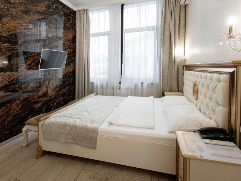 Central Residence by Provence