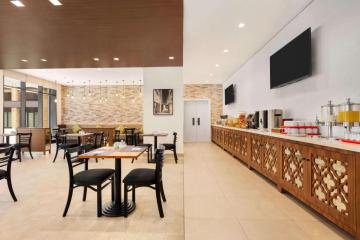 Отель Ibis Styles Dubai Gold District ОАЭ, Дейра, фото 28